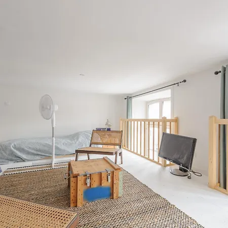 Charmant Studio Mezzanine Renove Au Centre De La Rochelle, Proche Vieux Port Et Plages - Fr-1-535-54 La Rochelle  Extérieur photo